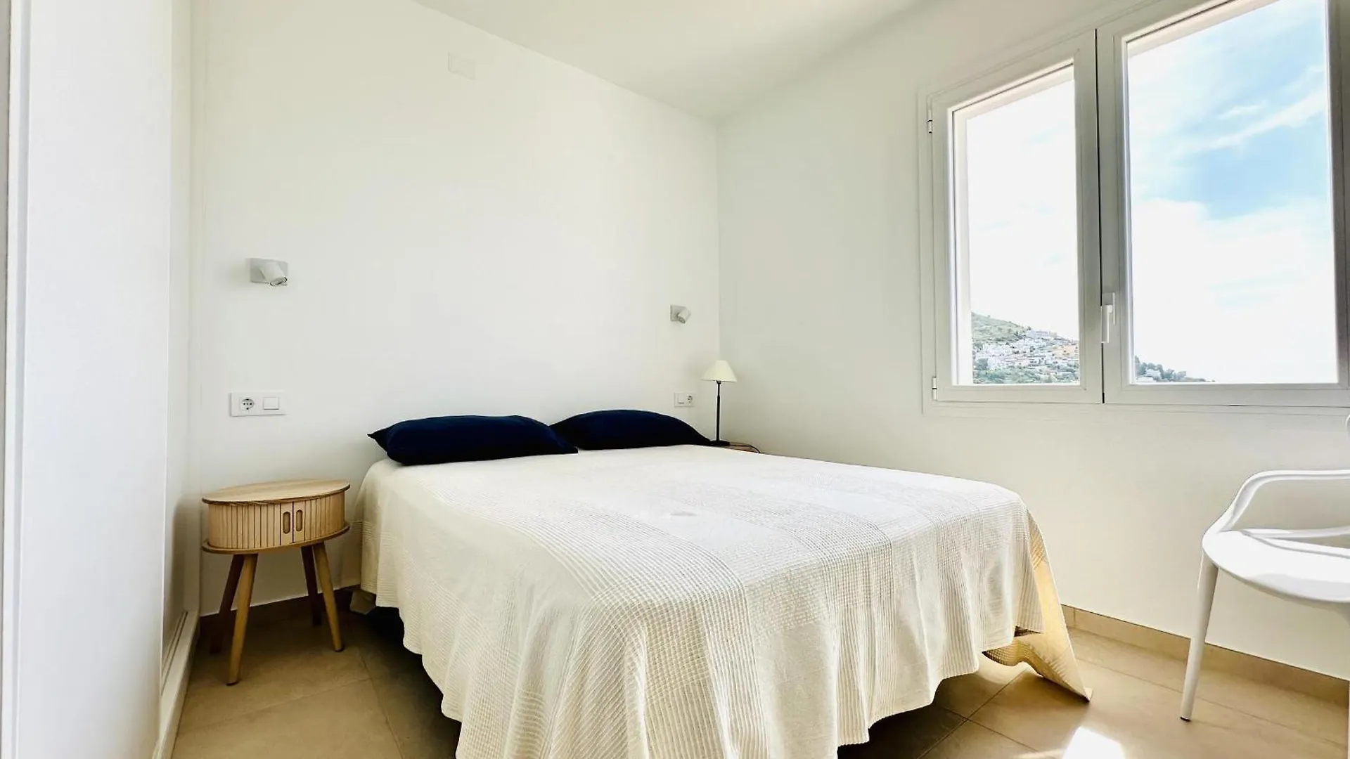 Nuevo 3254 Montemar, 24,Maravillosa Vista Al Mar, Situacion Ideal Para Practicar Senderismo, A 150M. De La Playa. - Es-258-35 罗萨斯 0*,