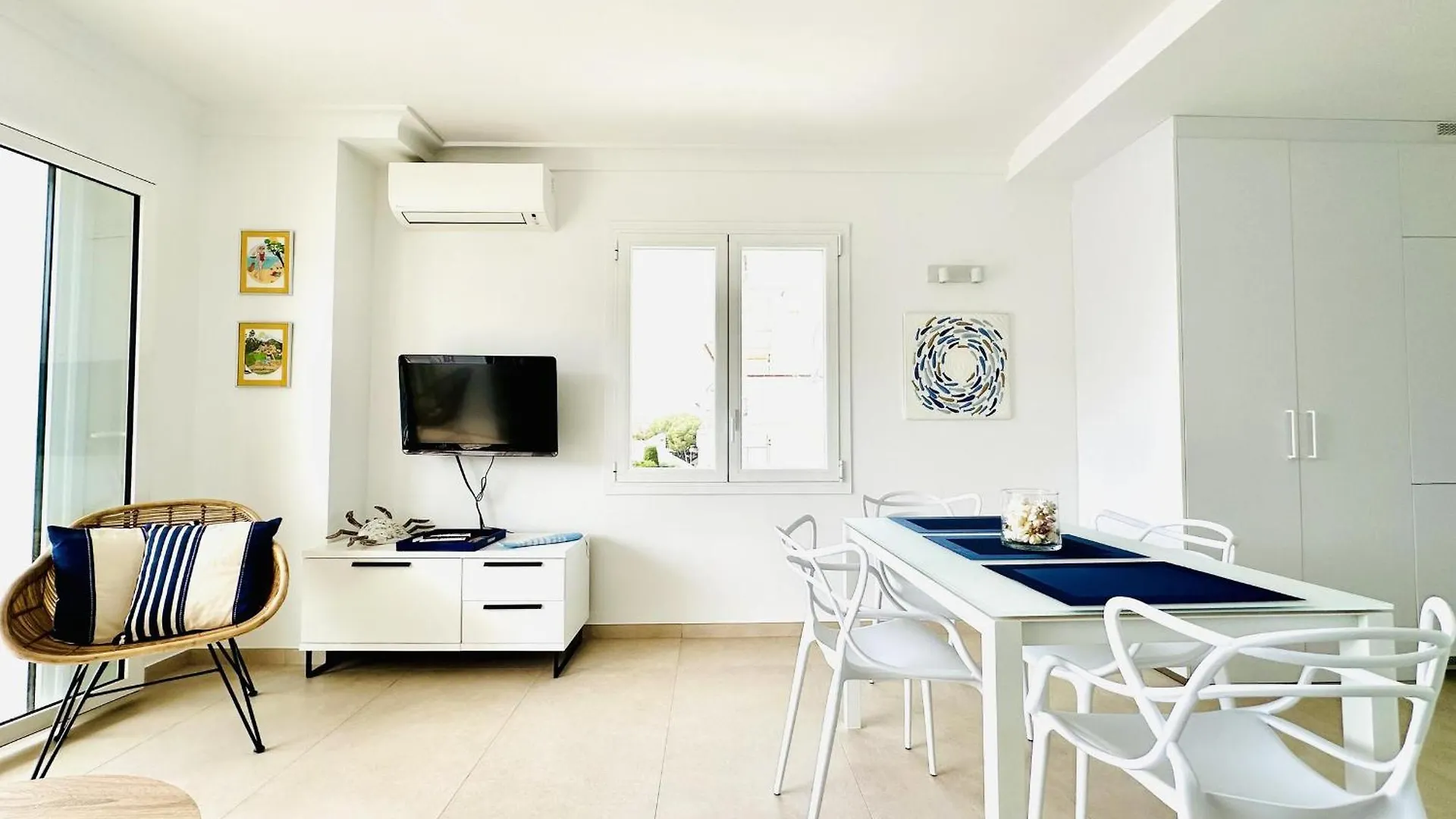 Nuevo 3254 Montemar, 24,Maravillosa Vista Al Mar, Situacion Ideal Para Practicar Senderismo, A 150M. De La Playa. - Es-258-35 罗萨斯